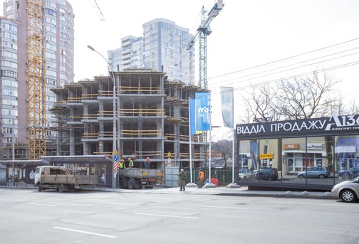 Березень 2021