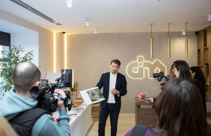 У відділі продажу клубного будинку OLEGIVSKIY пройшов пресбранч з нагоди відкриття